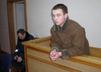 Buvęs Anykščių technologijos mokyklos moksleivis Vitalijus Mackevičius nuteistas už žmogžudystę, pasikėsinimą seksualiai prievartauti ir viešosios tvarkos pažeidimą.