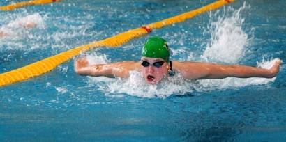 Olimpinė ir Pasaulio čempionė Rūta Meilutytė plaukia Bangenio baseine. Autoriaus nuotr.