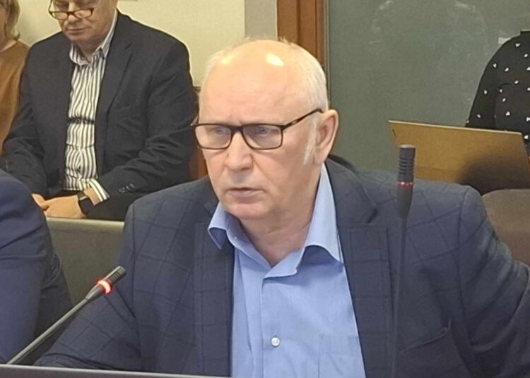 Rajono Tarybos narys Vytautas Bernatavičius pastebėjo, kad savivaldybei 2025-ieji gali tapti „pagundų metais“.